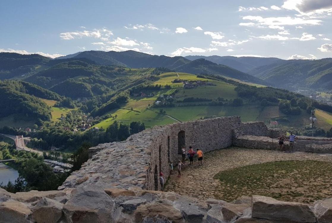 Apartamenty „Nad Popradem” Rytro Esterno foto